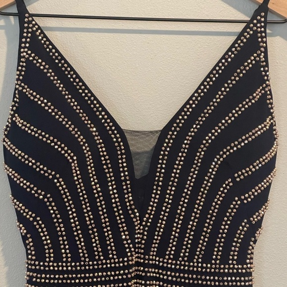 Xscape Beaded Evening Gown, Dark Navy Blue, Deep V, Sheath, Thin Straps, Size 2 - Picture 10 of 16